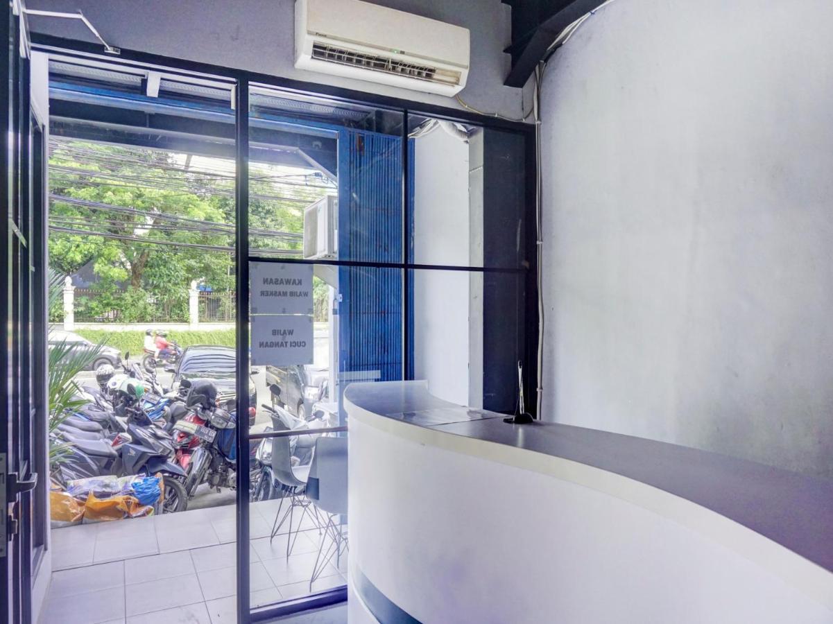 Oyo 1805 Fatmawati Mansion Syariah Hotel Jakarta Buitenkant foto